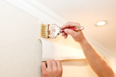 Pose de papier peint à Monampteuil — revêtements muraux et toiles de verre